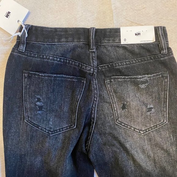 imjeans Low Rise Boyfriend Junior Size 0 Black Distressed Denim Jeans NWT - Picture 8 of 9